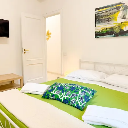 Luxurious Lucia 1 * Giardini Naxos