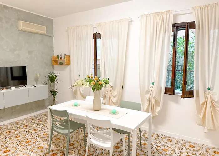 Apartment Luxurious Lucia 1